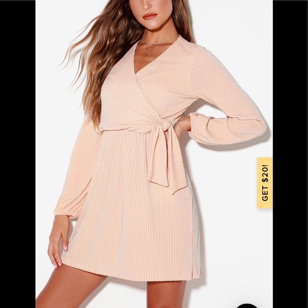 Long sleeve light pink dress